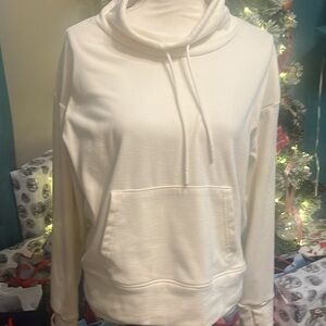 Chic Cream Hoodie with Drawstring